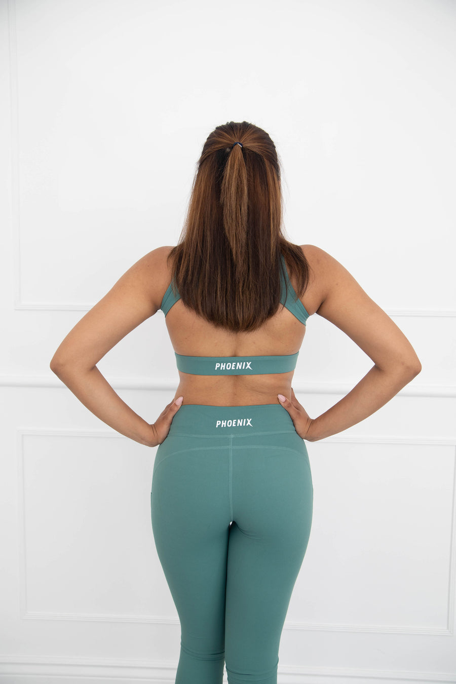 Wide Cut Out Sports Bra